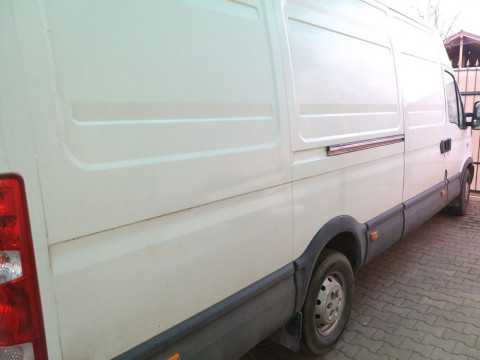 Transport marfa, curierat rapid-exclusiv intern si extern